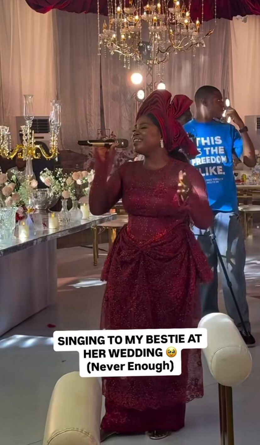 Watch This Bride’s Best Friend Serenade Her On Her Wedding Day
