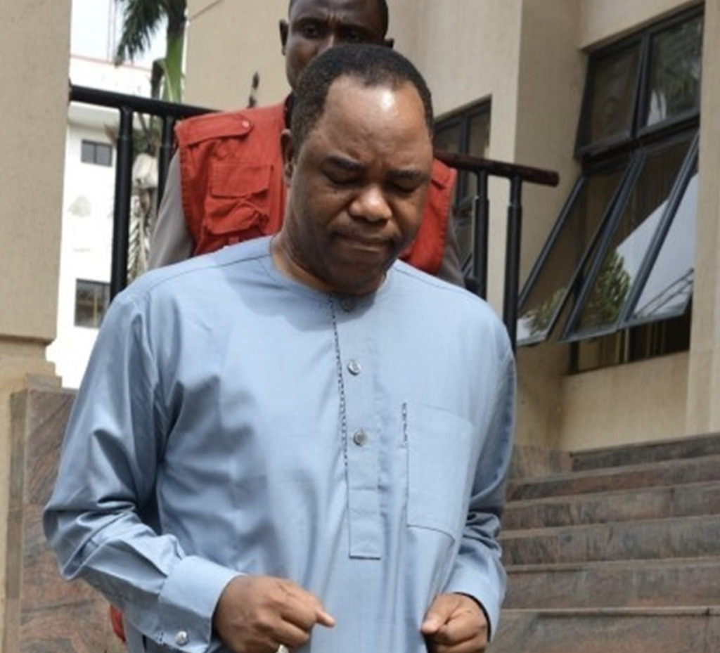 ₦15.6 Billion Fraud: Tunde Ayeni Denied Bail, Remanded In Prison Till May 25